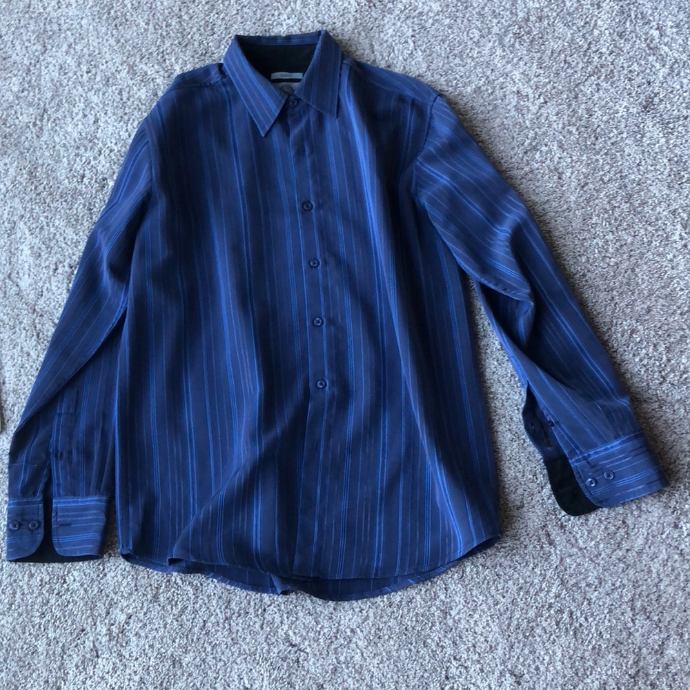Men’s dress shirt
